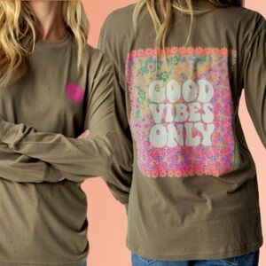 Natural Life | Long Sleeve Oversized Graphic Tee Good Vibes Only XL Hippie Boho